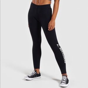 Gymshark Core Leggings (M)